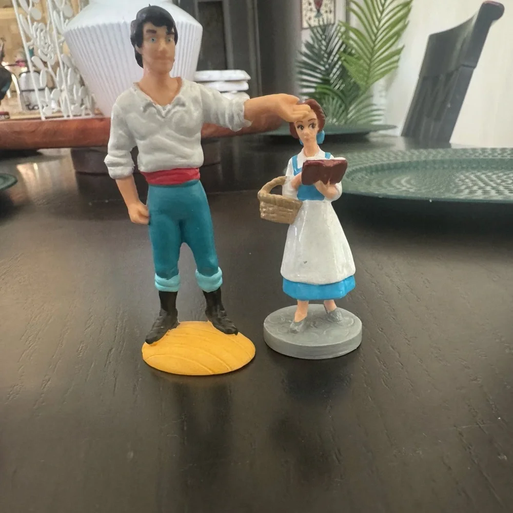 Vintage Disney Figurine Set - 1998’s